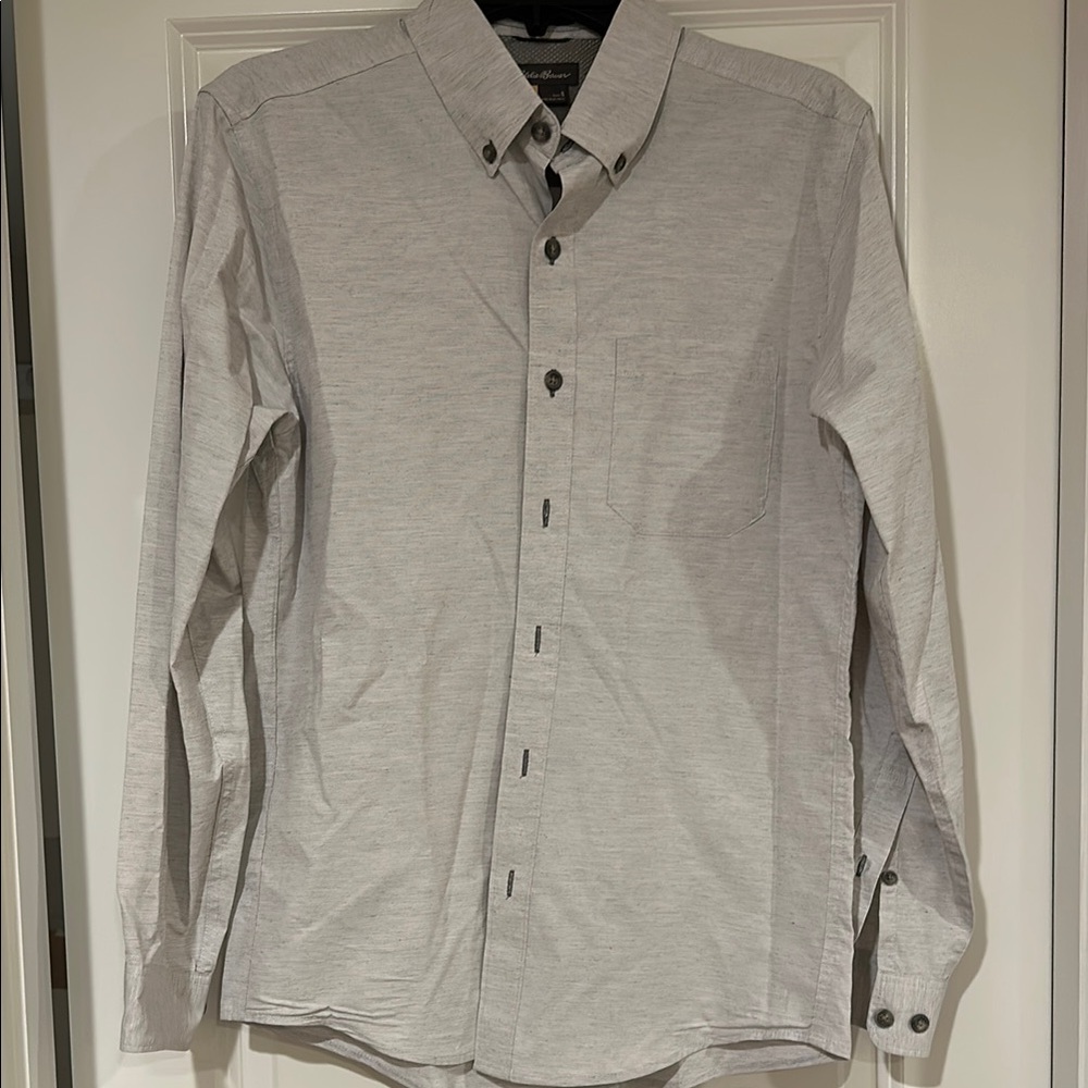 Eddie Bauer Men's Gray Button-Up Shirt